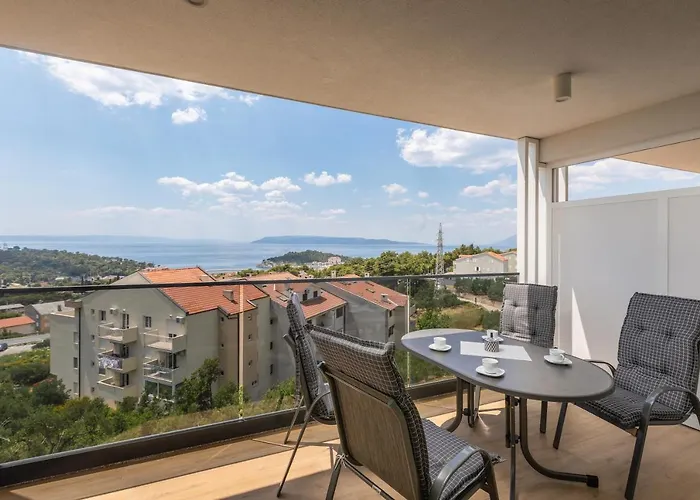 Konukevi S&s Deluxe Makarska