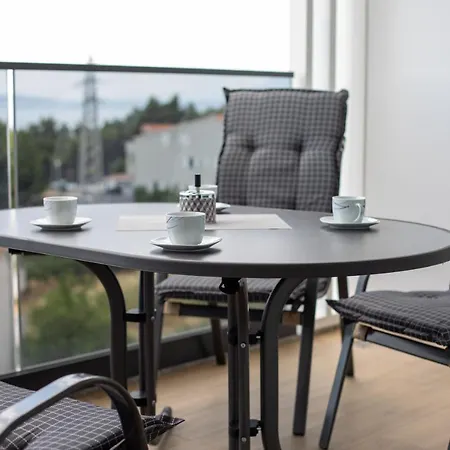 S&s Deluxe 3* ماكارسكا