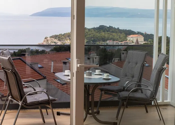 S&s Deluxe 3* Makarska